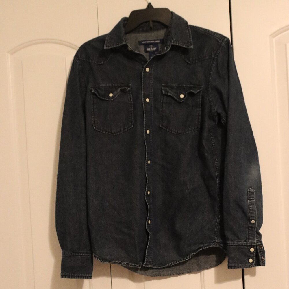 Old Navy Snap down western style denim slim fit mens size small 100% Cotton